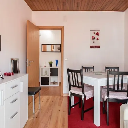 Ericeira Apartments דירה אריסרייה